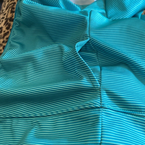 Emily B Active Jacket - Picture 5 of 6